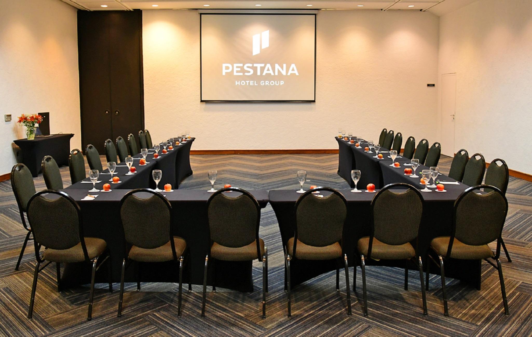 Hotel Pestana San Paolo Esterno foto