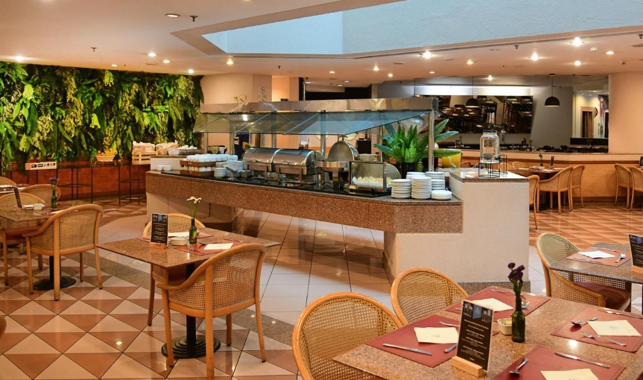 Hotel Pestana San Paolo Esterno foto